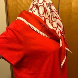 Valentino Scarf.